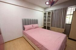 Blk 101 Chong Pang City (Yishun), HDB 3 Rooms #525975841